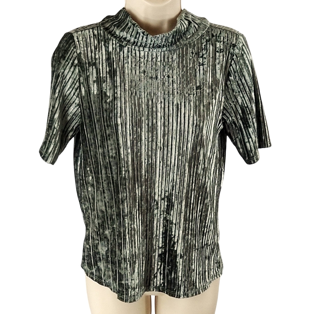 LOFT Shimmering Green Velvet Short Sleeve Top